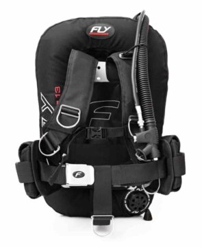 Kridlo-FINNSUB-FLY-13D-COMFORT-SET-cerne.jpg
